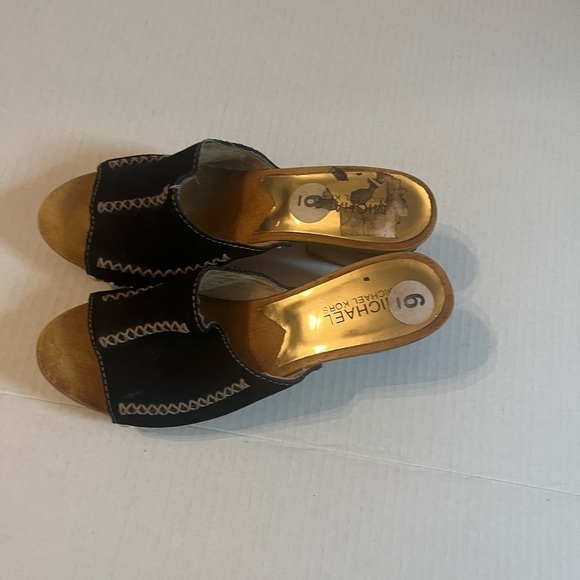 Michael Michael Kors mules wood heels black suede white braid details gold studs - Picture 4 of 9